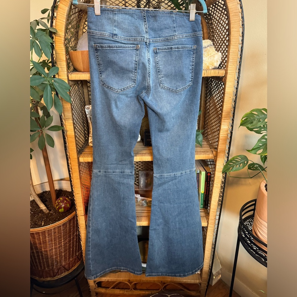 Free People Bell Bottom Jeans - Picture 3 of 3